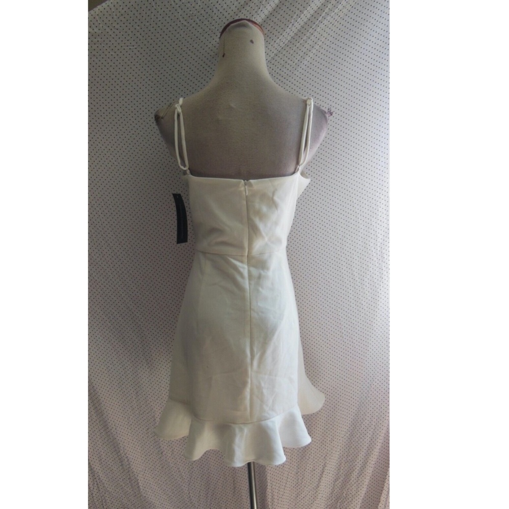 NEW FRENCH CONNECTION Whisper SUMMER WHITE Frill RUFFLE Hem Summer MINI DRESS 8 - Picture 7 of 15